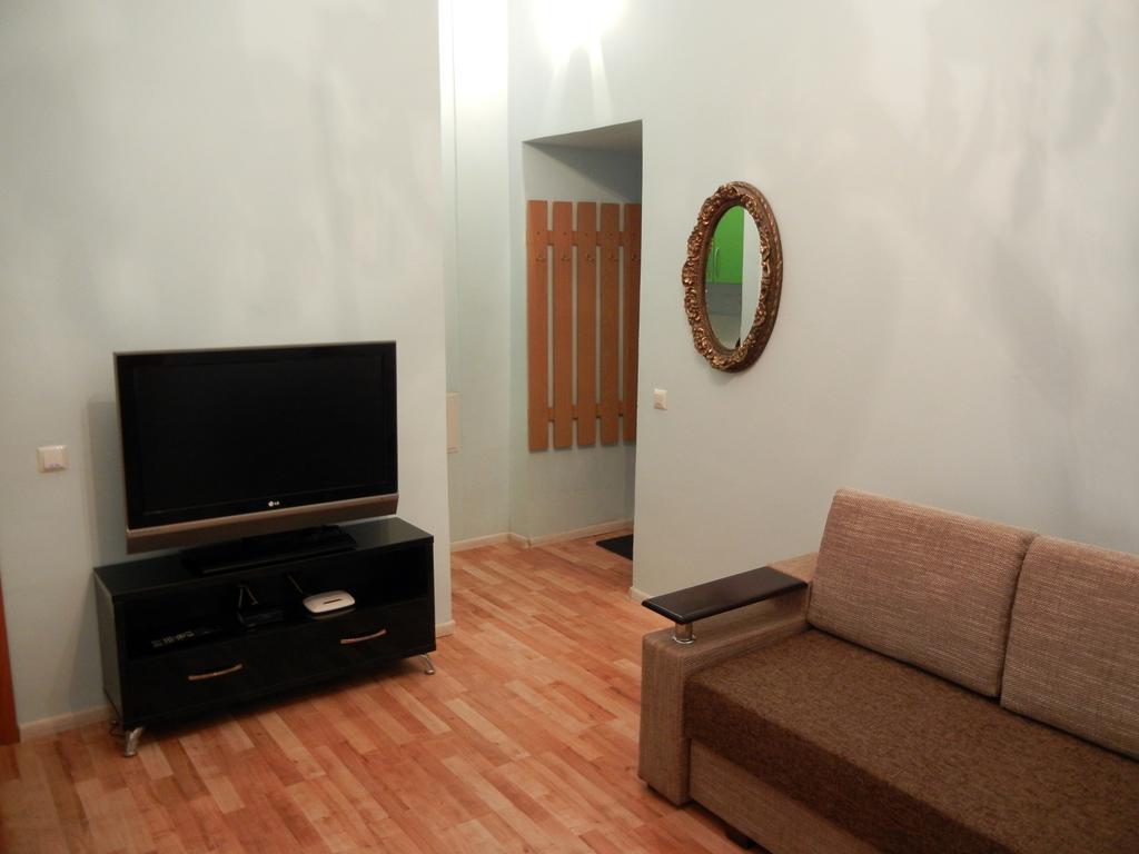 Apartment On Knyazya Romana 26 Center Lviv Extérieur photo